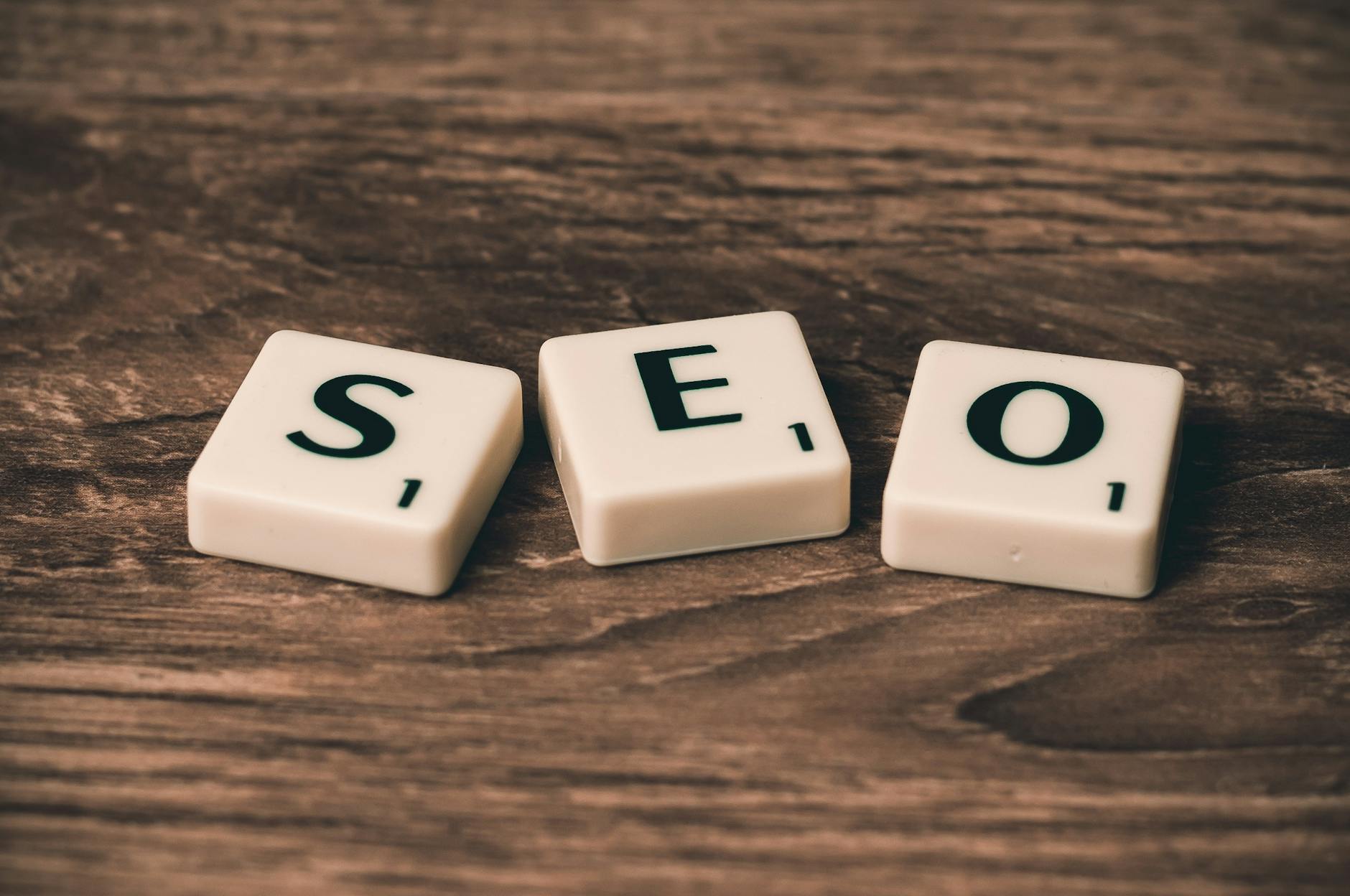什么是AI SEO？用AI做SEO的完整指南